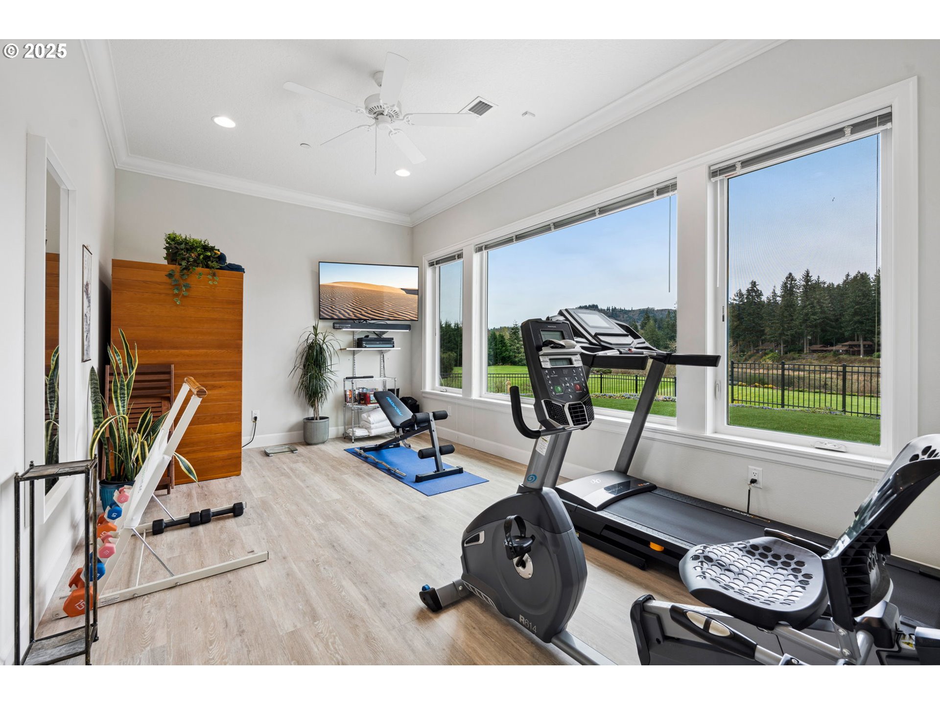 2567 Lewis River Road Woodland, WA 98674 - Photo 28 of 45 Weight Room