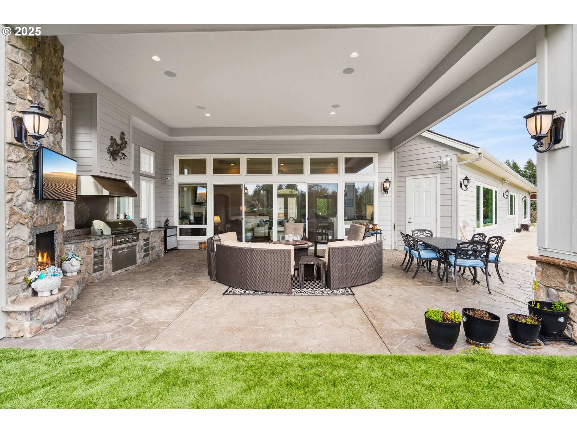 2567 Lewis River Road Woodland, WA 98674 - Photo 32 of 45