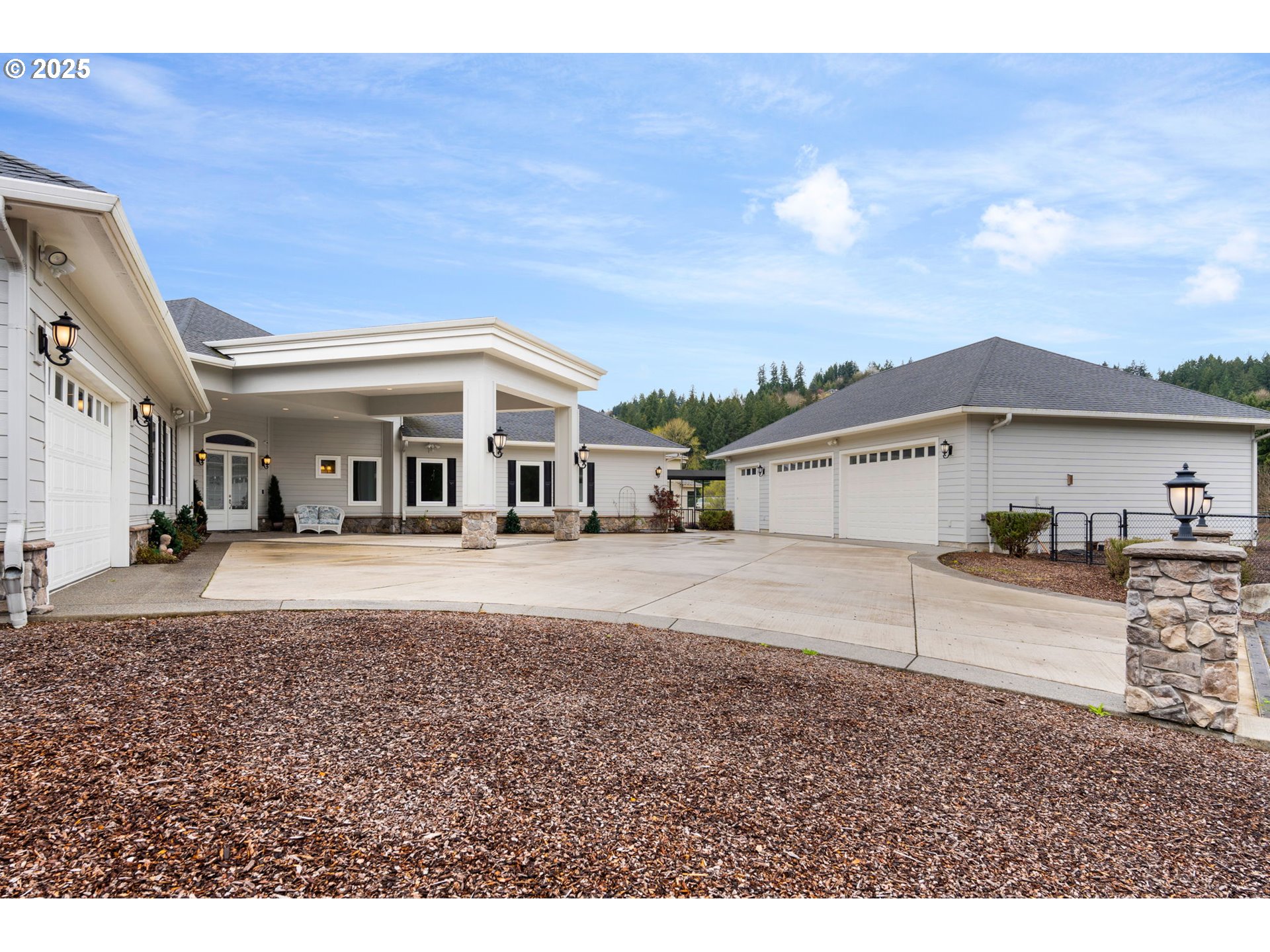 2567 Lewis River Road Woodland, WA 98674 - Photo 39 of 45