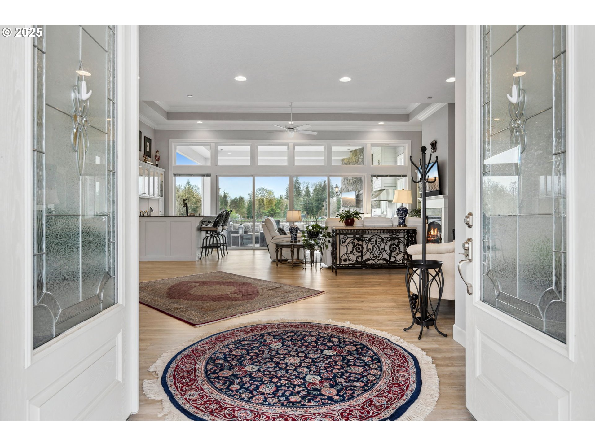 2567 Lewis River Road Woodland, WA 98674 - Photo 5 of 45 Entrance/Foyer