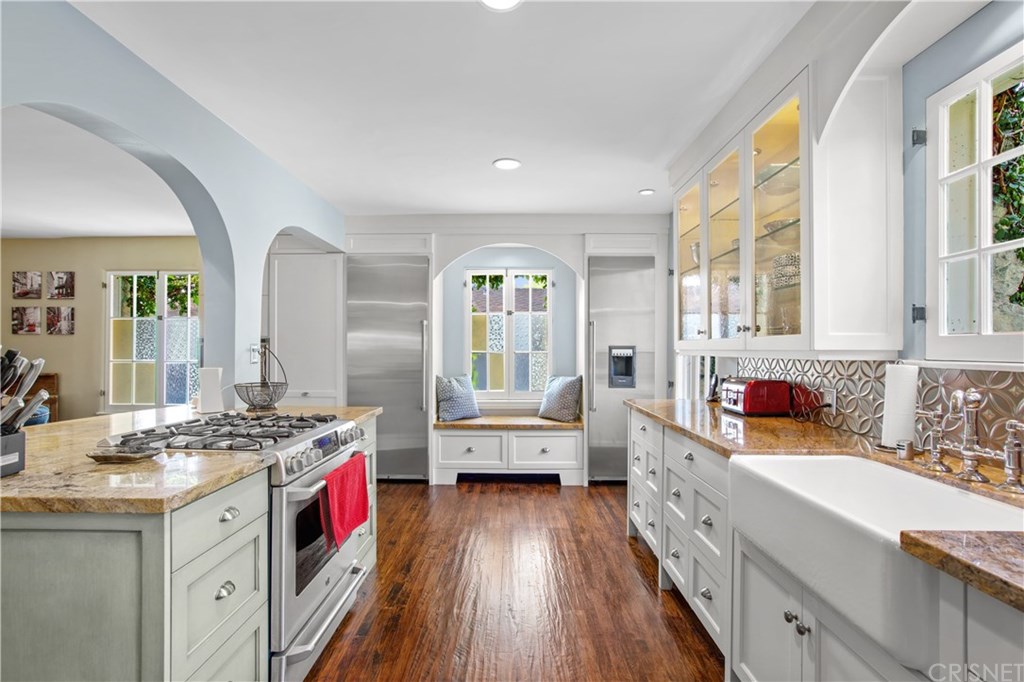 3045 Gertrude Avenue La Crescenta, CA 91214 - Photo 17 of 39