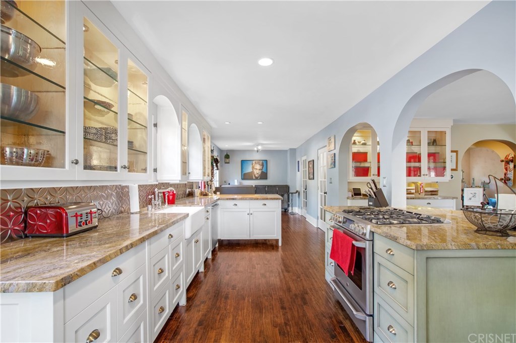 3045 Gertrude Avenue La Crescenta, CA 91214 - Photo 18 of 39