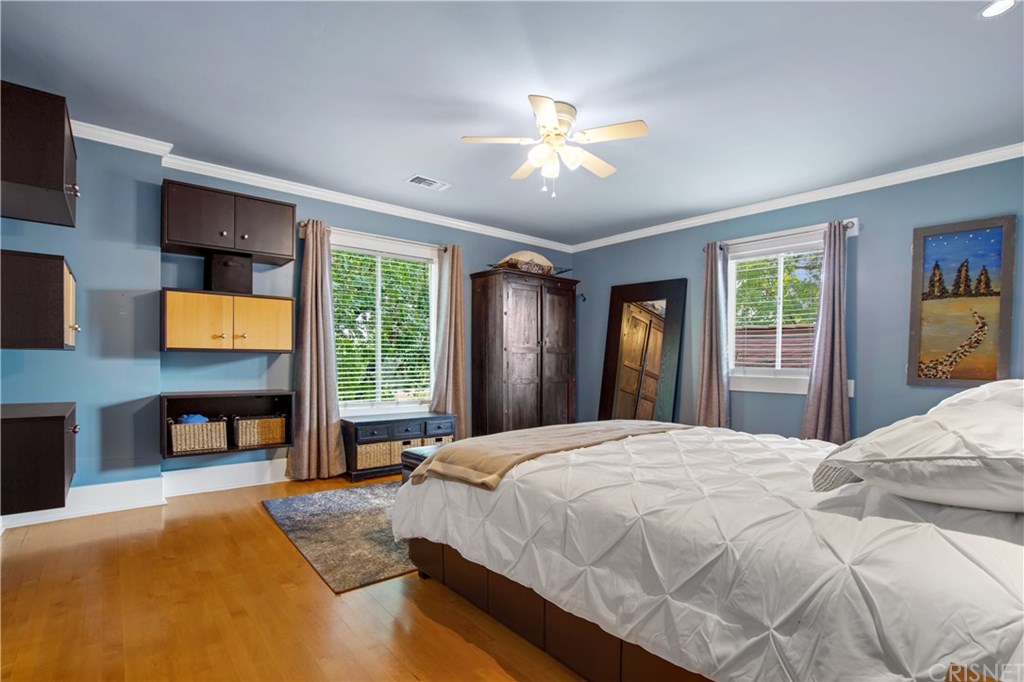 3045 Gertrude Avenue La Crescenta, CA 91214 - Photo 25 of 39