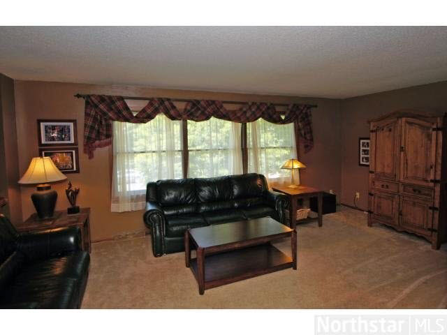620 High Ridge Road River Falls, WI 54022 - Photo 3 of 16 Gallery Image 3