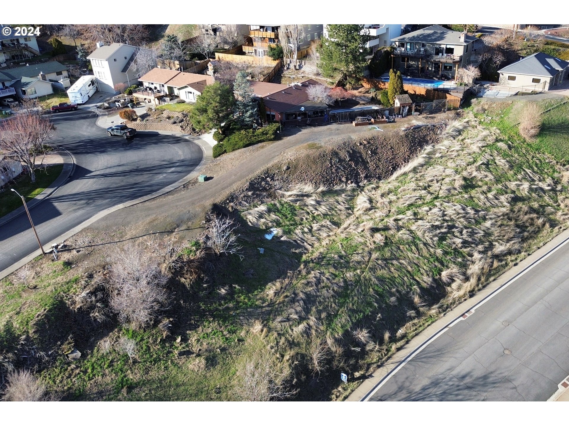 706 Northwest 3rd Drive Pendleton, OR 97801 - Photo 8 of 10 a view of outdoor space and street