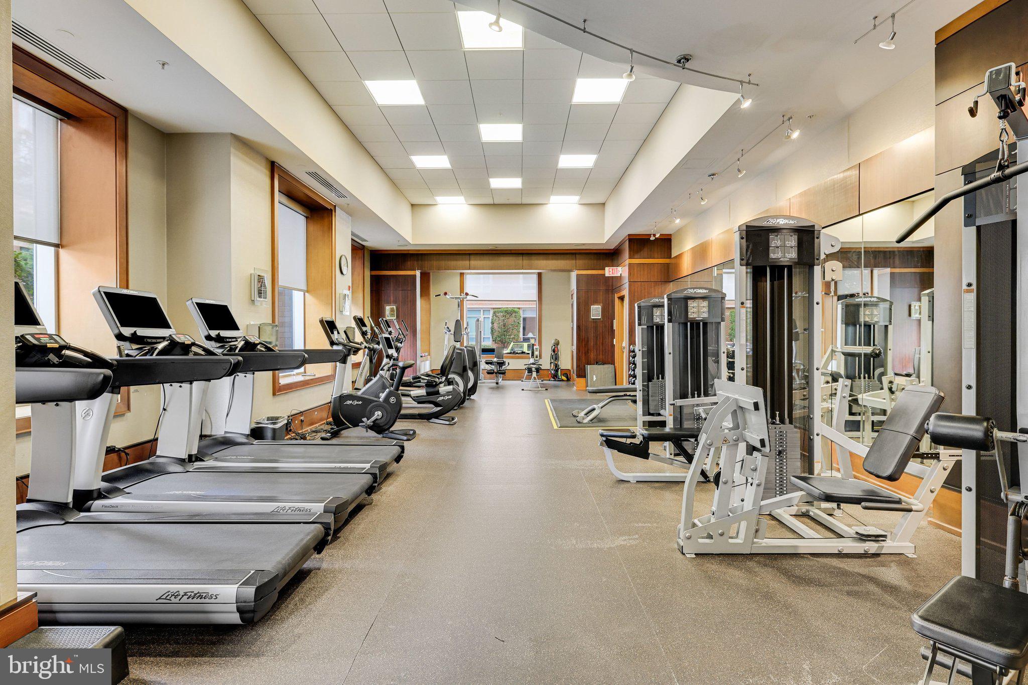 11990 Market Street, Unit 1503 Reston, VA 20190 - Photo 10 of 61 Gallery Image 10