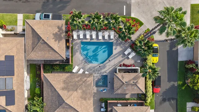 $1,950,000 | 78-7079 Holuaki Loop, Kailua-Kona, HI 96740