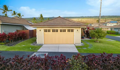 $1,950,000 | 78-7079 Holuaki Loop, Kailua-Kona, HI 96740