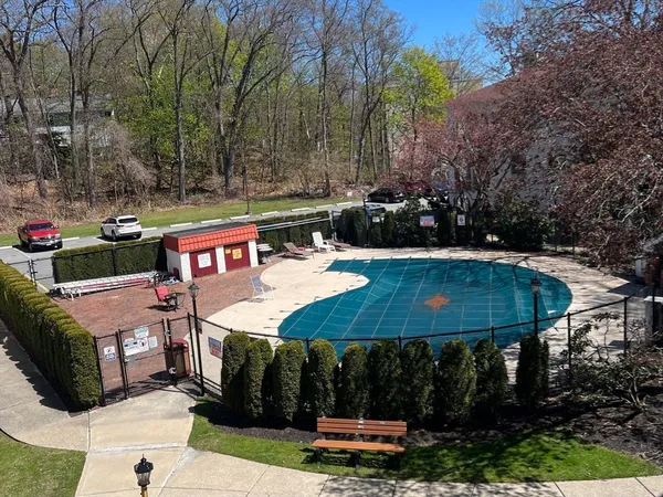 $2,450 | 320 Fellsview Terrace, Unit 326C, Stoneham, MA 02180