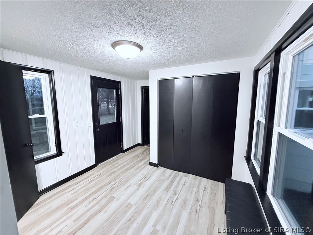 4720 Grant Line Road New Albany, IN 47150 - Photo 25 of 47 breezeway/backdoor foyer
laundry/half bath location