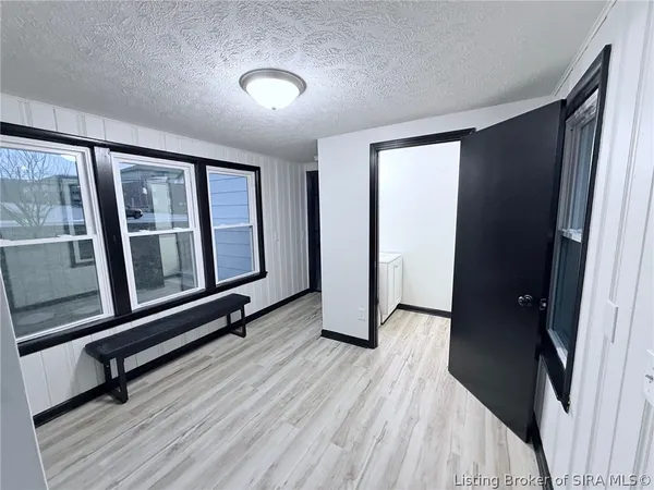 $289,000 | 4720 Grant Line Road, New Albany, IN 47150