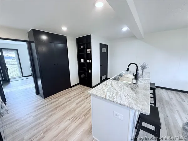 $289,000 | 4720 Grant Line Road, New Albany, IN 47150