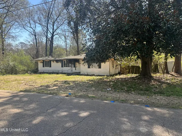$5,900 | 953 Woody Drive, Jackson, MS 39212