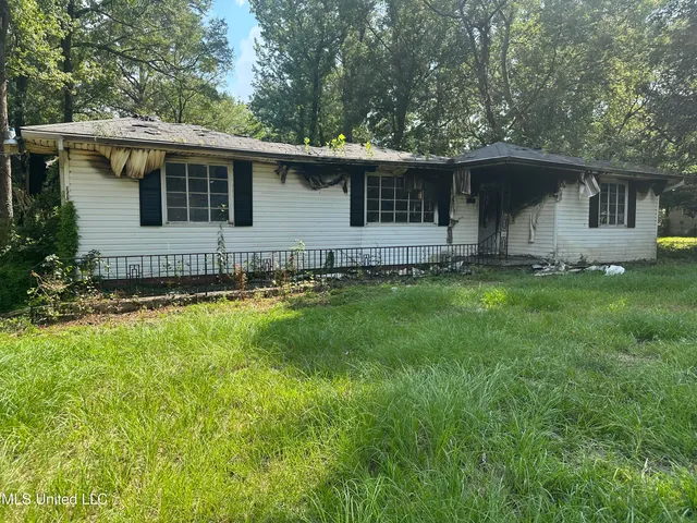 $5,900 | 953 Woody Drive, Jackson, MS 39212