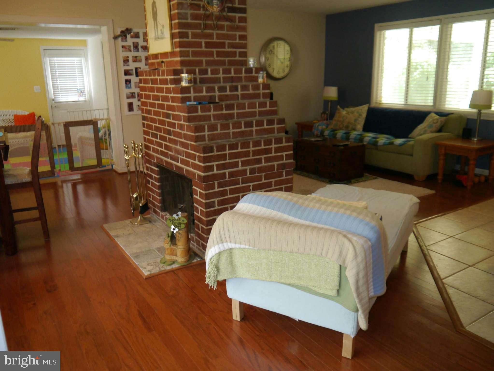 7412 Inzer Street Springfield, VA 22151 - Photo 8 of 27