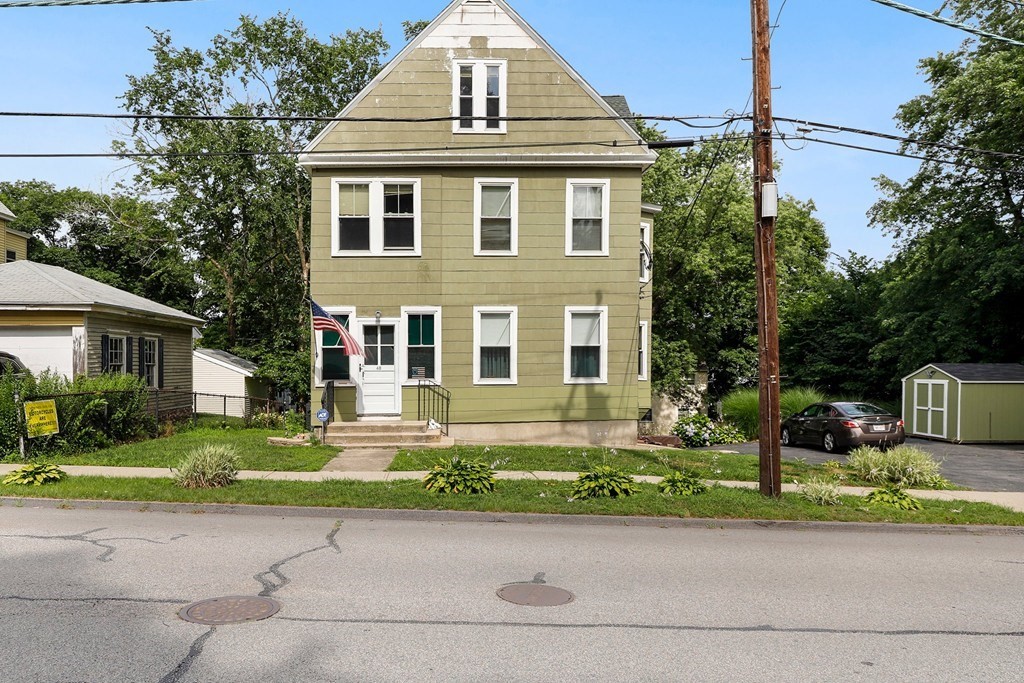 40 Beverly Road Worcester, MA 01605 - Photo 2 of 42 Gallery Image 2