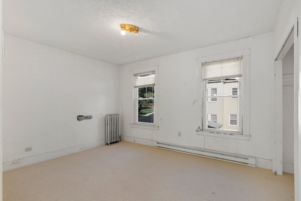 40 Beverly Road Worcester, MA 01605 - Photo 21 of 42 Gallery Image 21