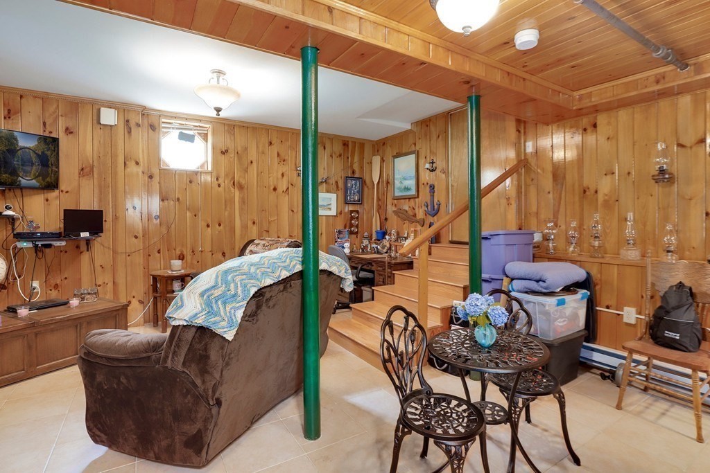40 Beverly Road Worcester, MA 01605 - Photo 27 of 42 Gallery Image 27