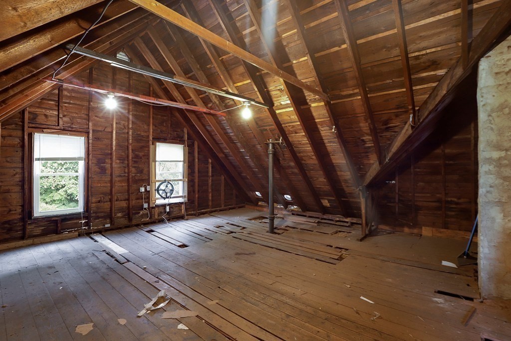 40 Beverly Road Worcester, MA 01605 - Photo 33 of 42 Gallery Image 33