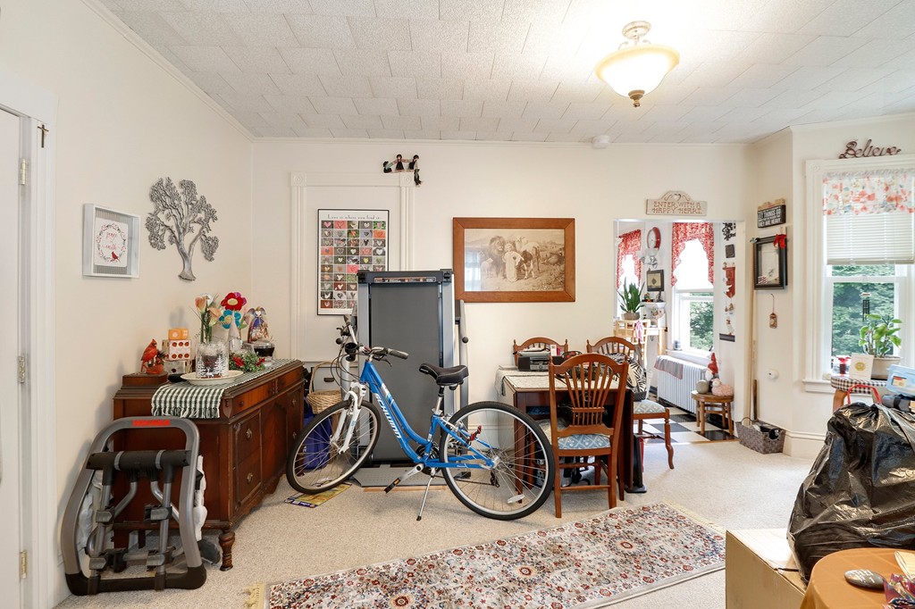 40 Beverly Road Worcester, MA 01605 - Photo 4 of 42 Gallery Image 4