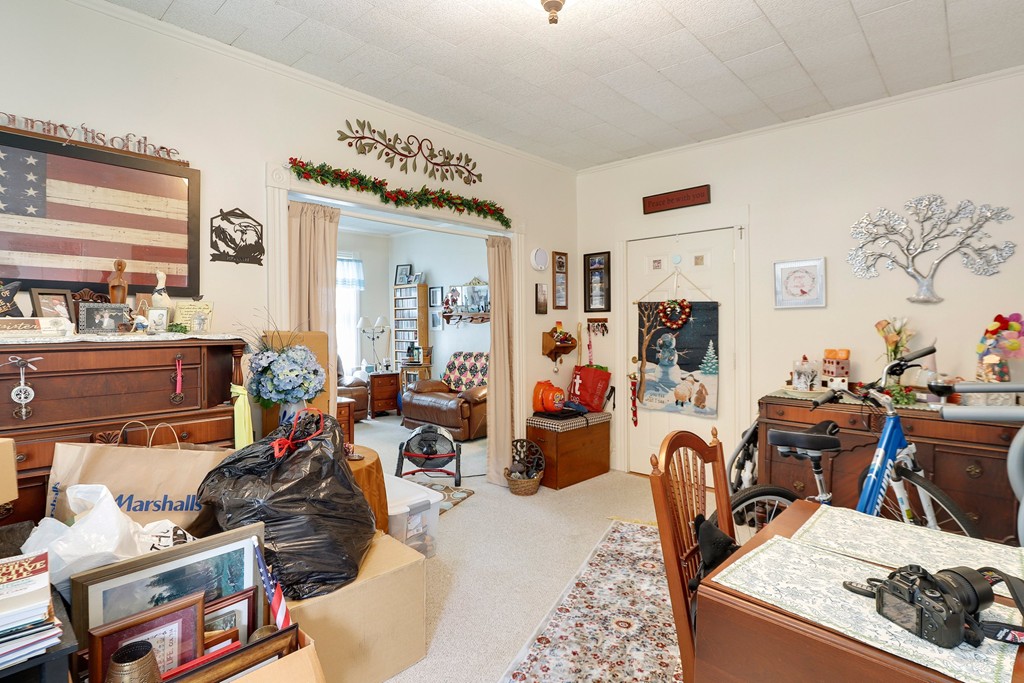 40 Beverly Road Worcester, MA 01605 - Photo 5 of 42 Gallery Image 5