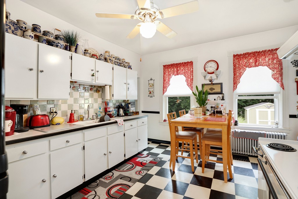 40 Beverly Road Worcester, MA 01605 - Photo 6 of 42 Gallery Image 6