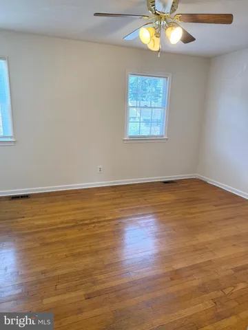 $1,550 | 413 Olde Greenwich Circle, Fredericksburg, VA 22408