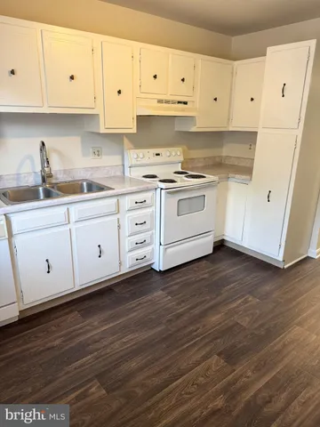 $1,550 | 413 Olde Greenwich Circle, Fredericksburg, VA 22408