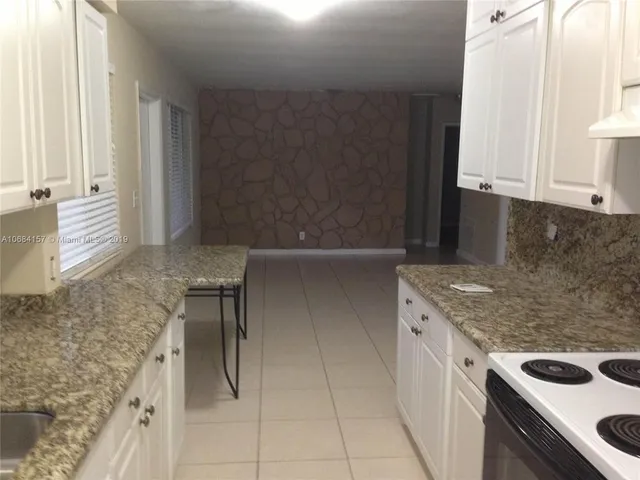 $2,750 | 1325 Southeast 1st Terrace, Deerfield Beach, FL 33441