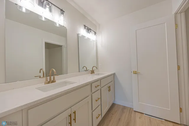 $2,400 | 6747 66th Avenue South, Horace, ND 58047