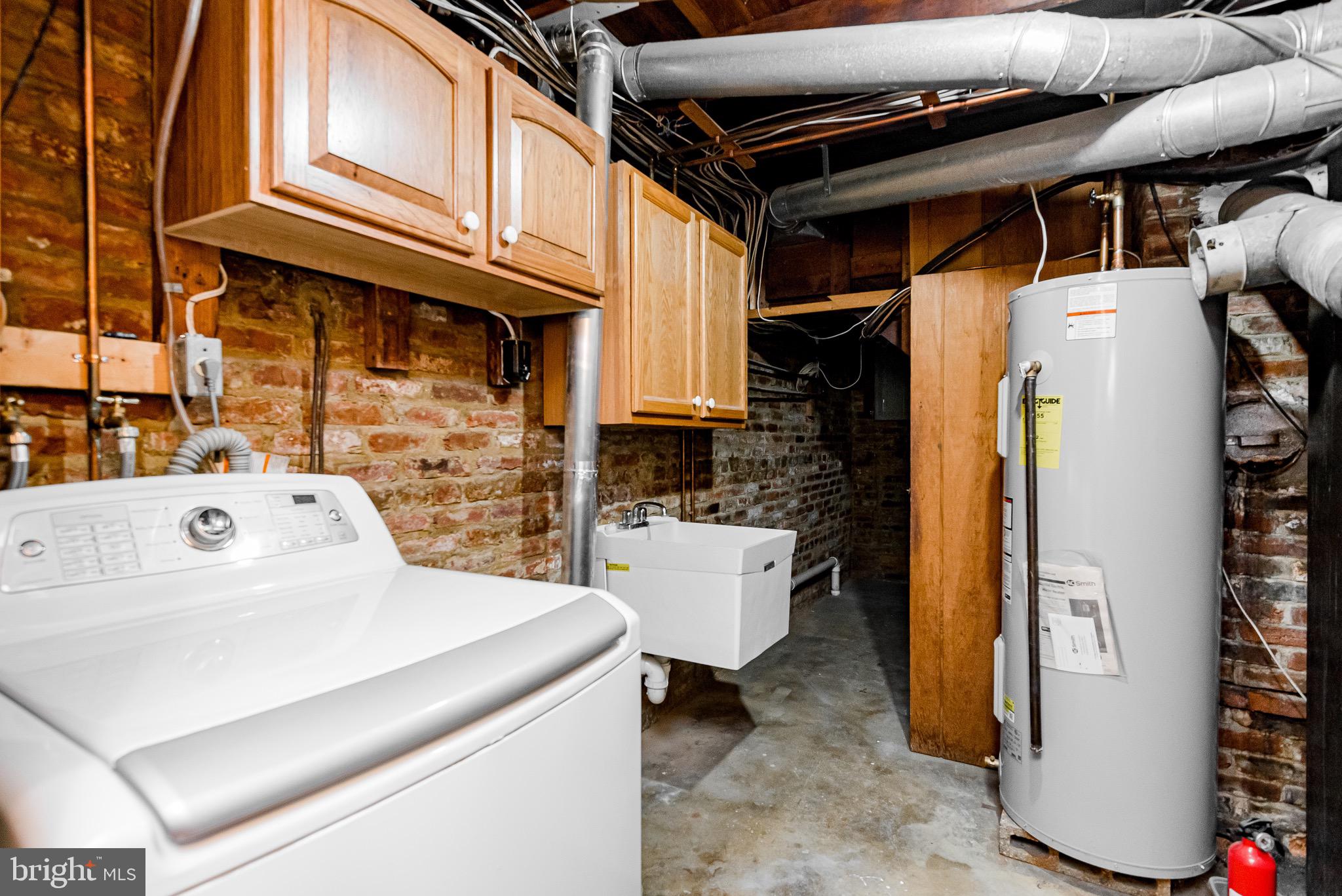 612 Holly Ridge Road Severna Park, MD 21146 - Photo 30 of 39 Lower level laundry room