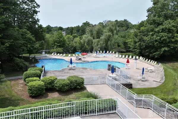$3,800 | 102 Wellington Park Drive, Princeton, NJ 08540