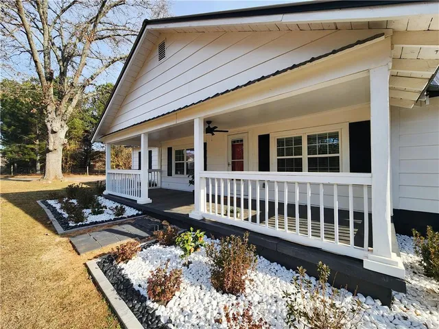 $275,000 | 2802 Stanton Road Southeast, Conyers, GA 30094