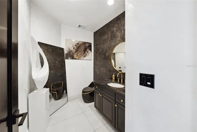 $14,500 | 1209 East Cumberland Avenue, Unit 2601, Tampa, FL 33602