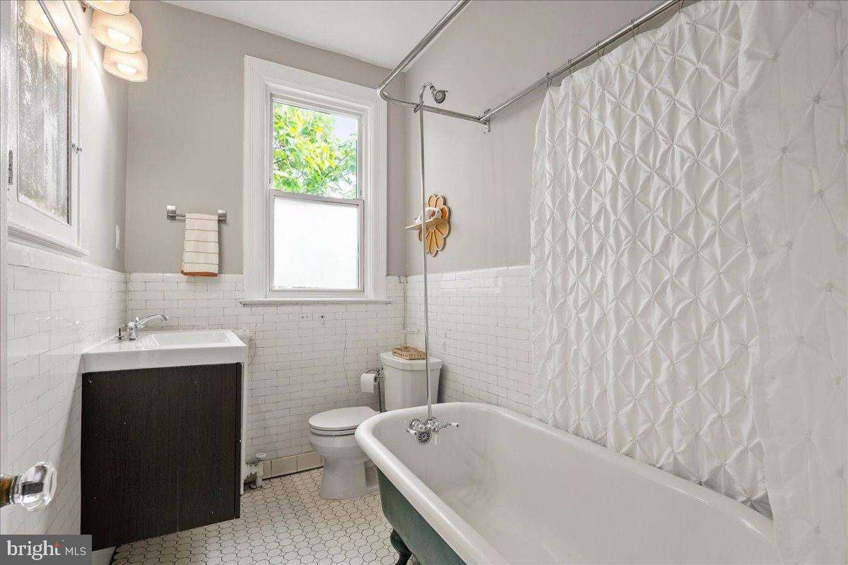 1850 Park Road Northwest Washington, DC 20010 - Photo 31 of 54 Gallery Image 31