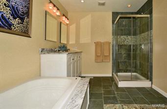 2351 Richborough Road Chesterfield, MO 63017 - Photo 18 of 31 Gallery Image 18
