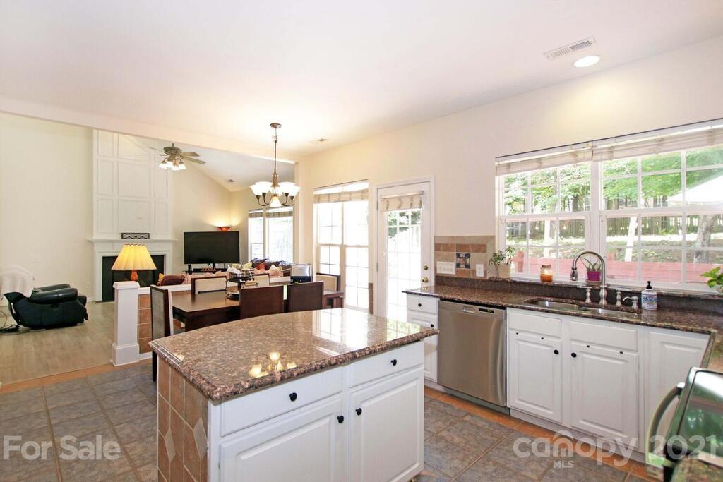 18113 Harbor Mist Road Cornelius, NC 28031 - Photo 18 of 47 Gallery Image 18