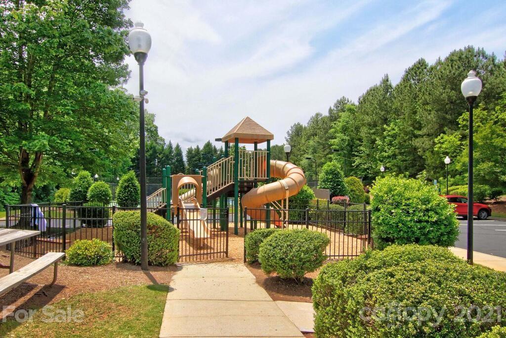 18113 Harbor Mist Road Cornelius, NC 28031 - Photo 40 of 47 Gallery Image 40