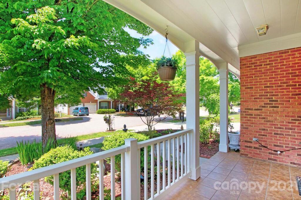 18113 Harbor Mist Road Cornelius, NC 28031 - Photo 5 of 47 Gallery Image 5