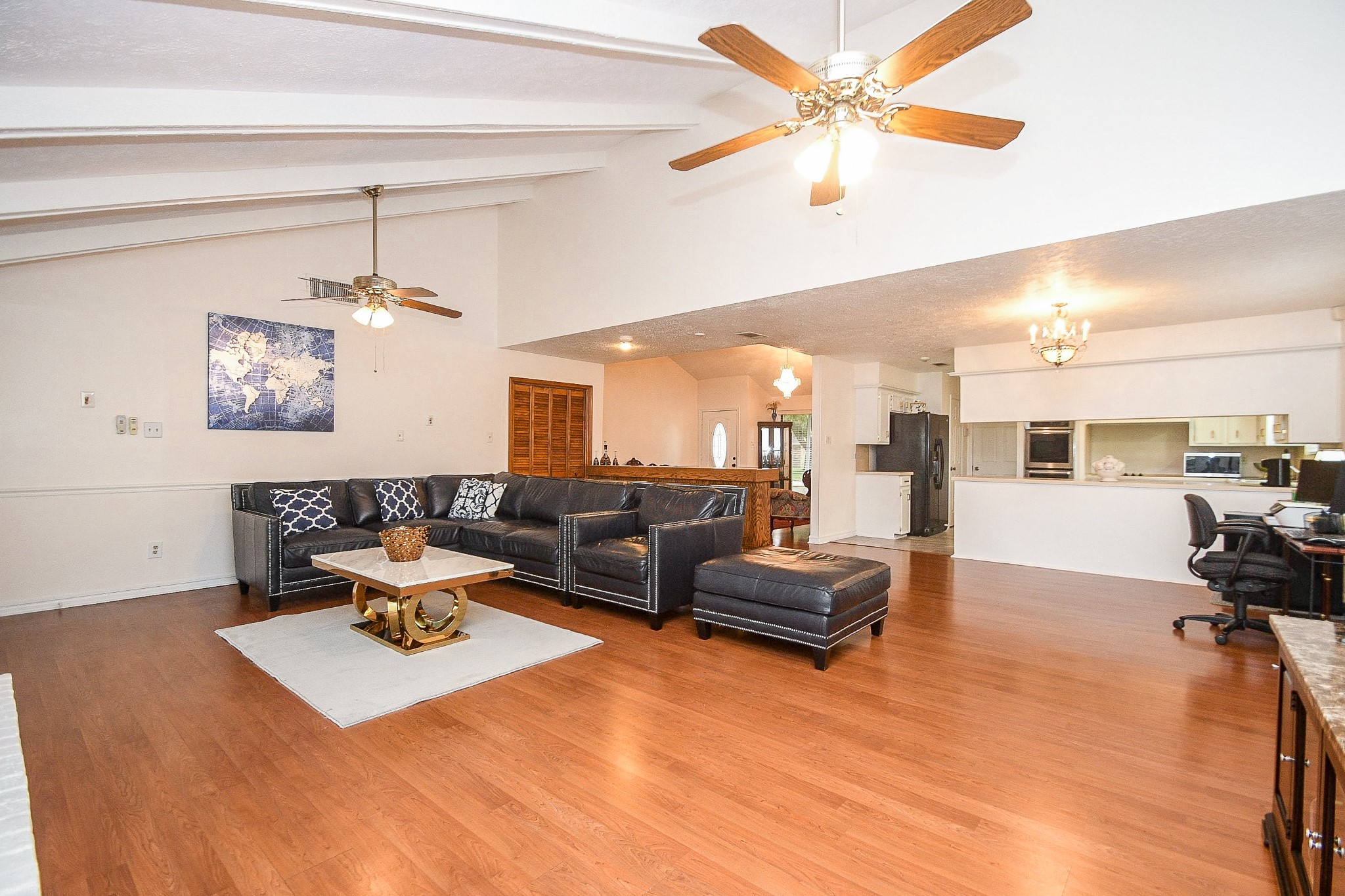 11635 Sagevale Lane Houston, TX 77089 - Photo 16 of 32 Have no worries that your biggest, comfiest, cushy pieces won't fit!