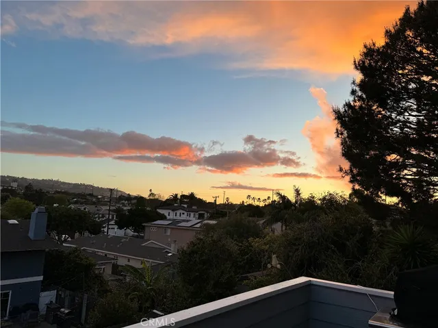 $1,998,000 | 1062 Palos Verdes Boulevard, Redondo Beach, CA 90277