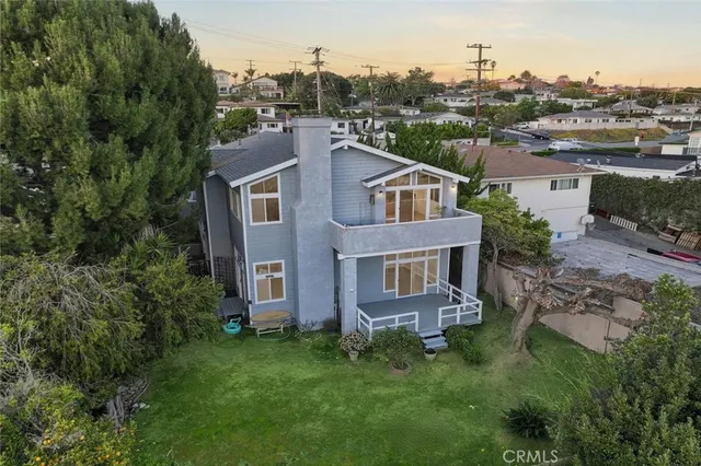 $1,998,000 | 1062 Palos Verdes Boulevard, Redondo Beach, CA 90277