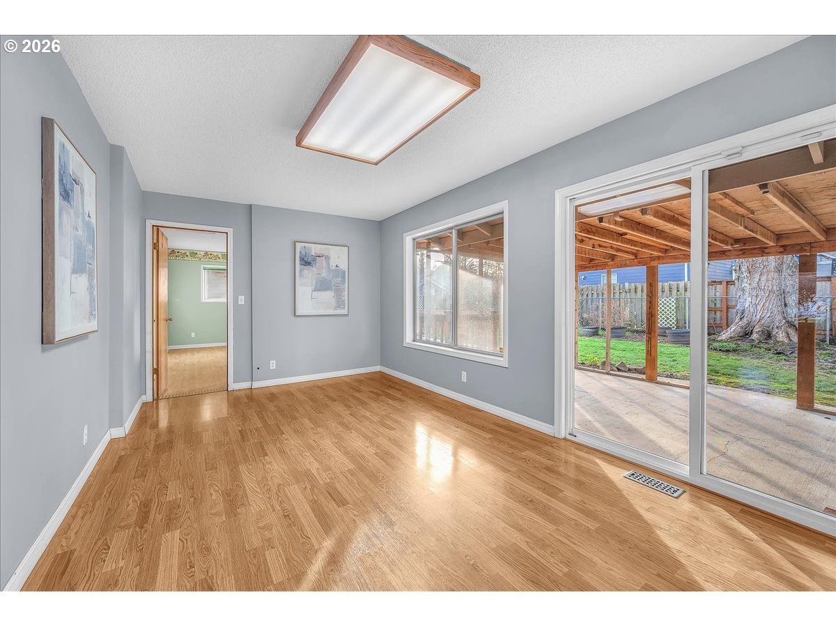 2775 Southwest 182nd Avenue Beaverton, OR 97003 - Photo 7 of 35 a view of an empty room and window