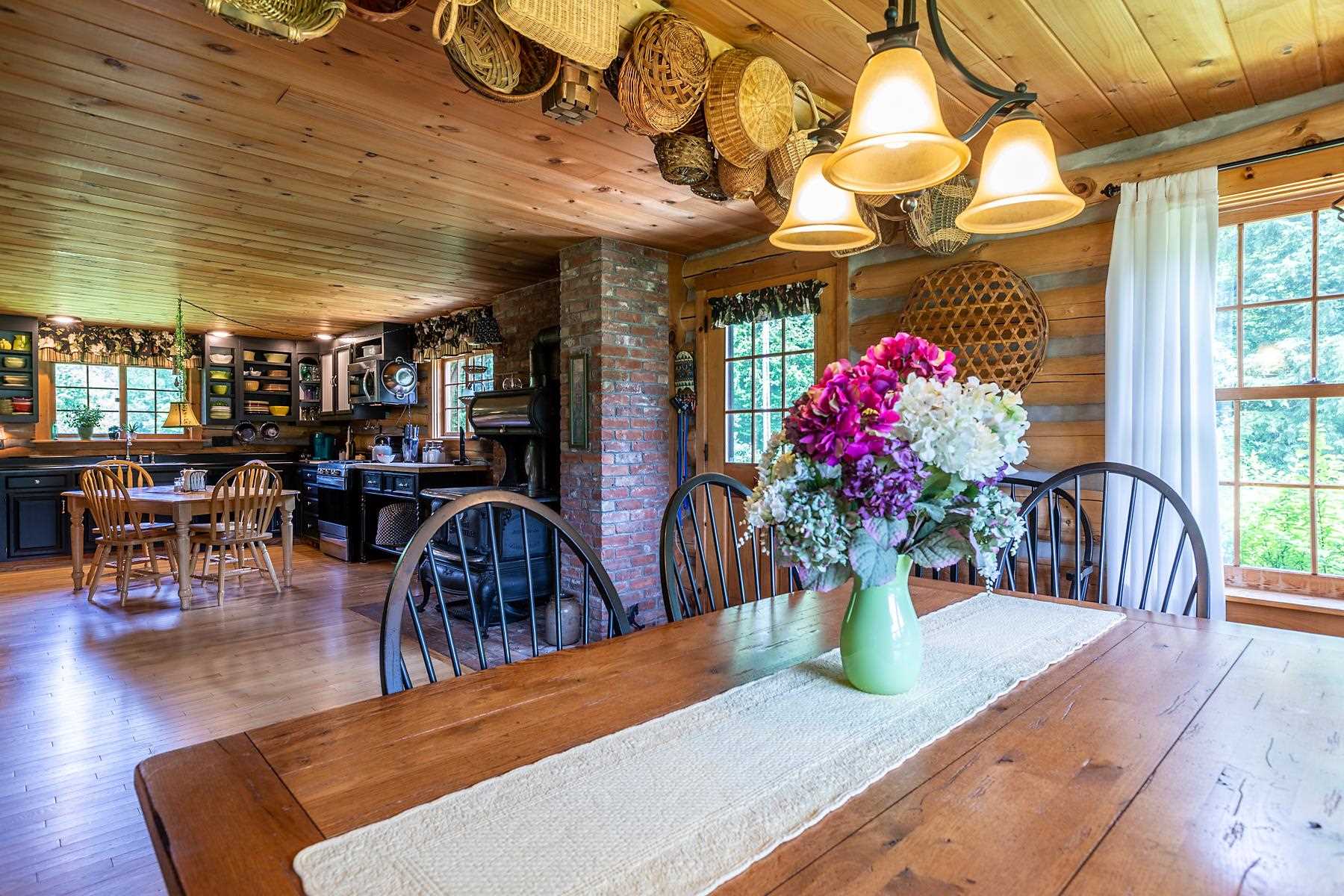 2034 Stony Brook Road Stockbridge, VT 05772 - Photo 6 of 40 Gallery Image 6