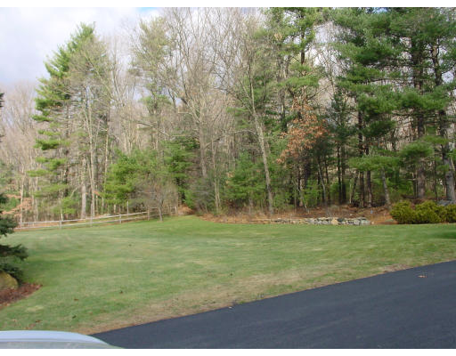 13 Robert Road Acton, MA 01720 - Photo 24 of 27 Gallery Image 24
