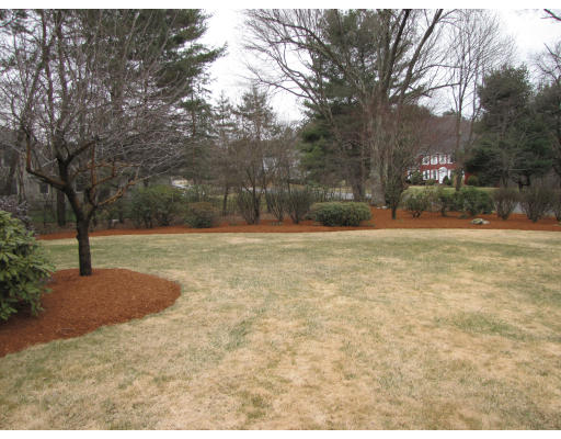 13 Robert Road Acton, MA 01720 - Photo 26 of 27 Gallery Image 26
