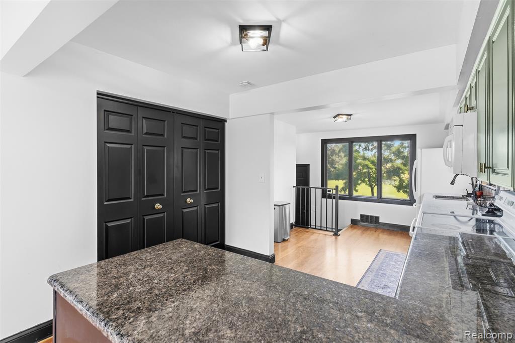 5843 West Dewey Road Owosso, MI 48867 - Photo 15 of 58