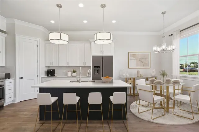 $2,100 | 2401 Monticello Avenue, New Orleans, LA 70118