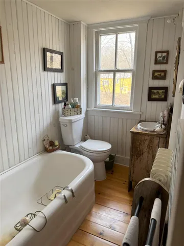 $1,675,000 | 124 East Ridge Road, Warwick, NY 10990