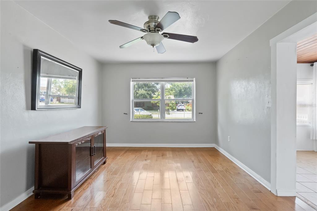 1603 Tulane Street Orlando, FL 32804 - Photo 6 of 27 a view of room with window and ceiling fan